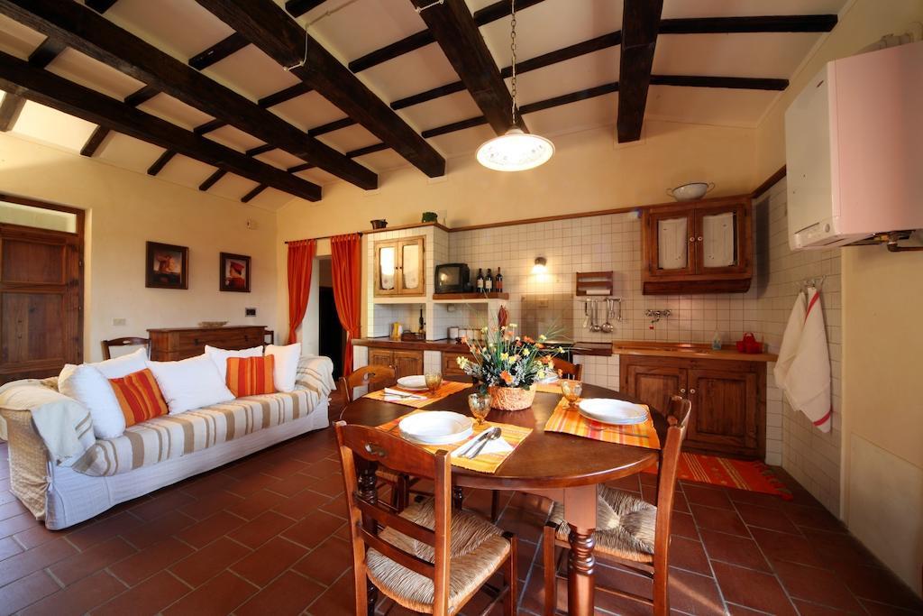 Agriturismo Caiburroni Пиетралунга Стая снимка